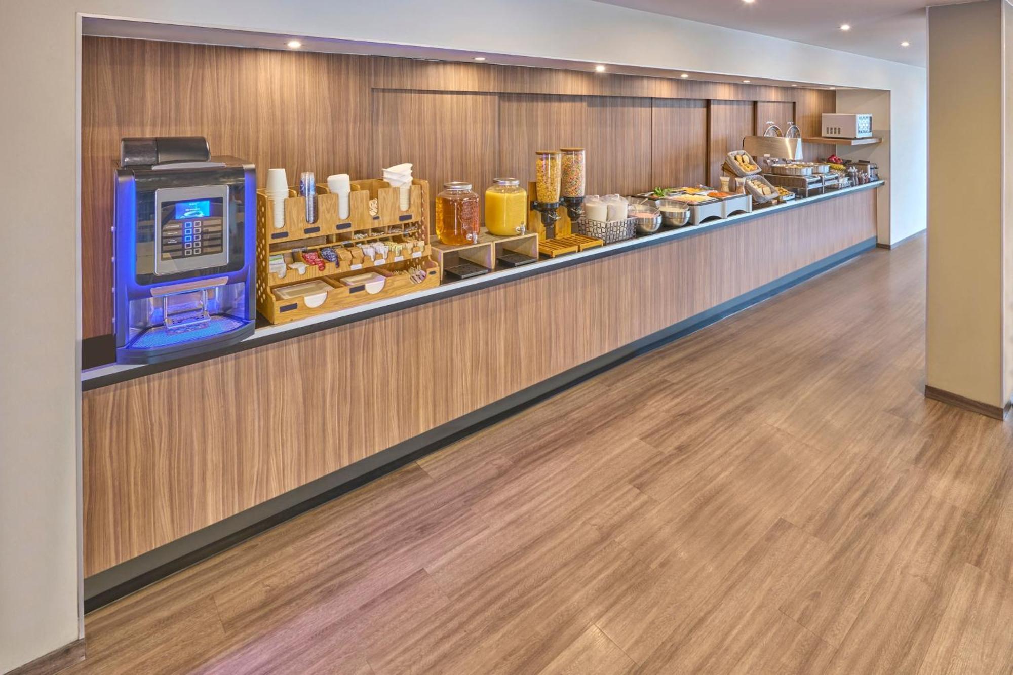 City Express By Marriott Toluca Extérieur photo