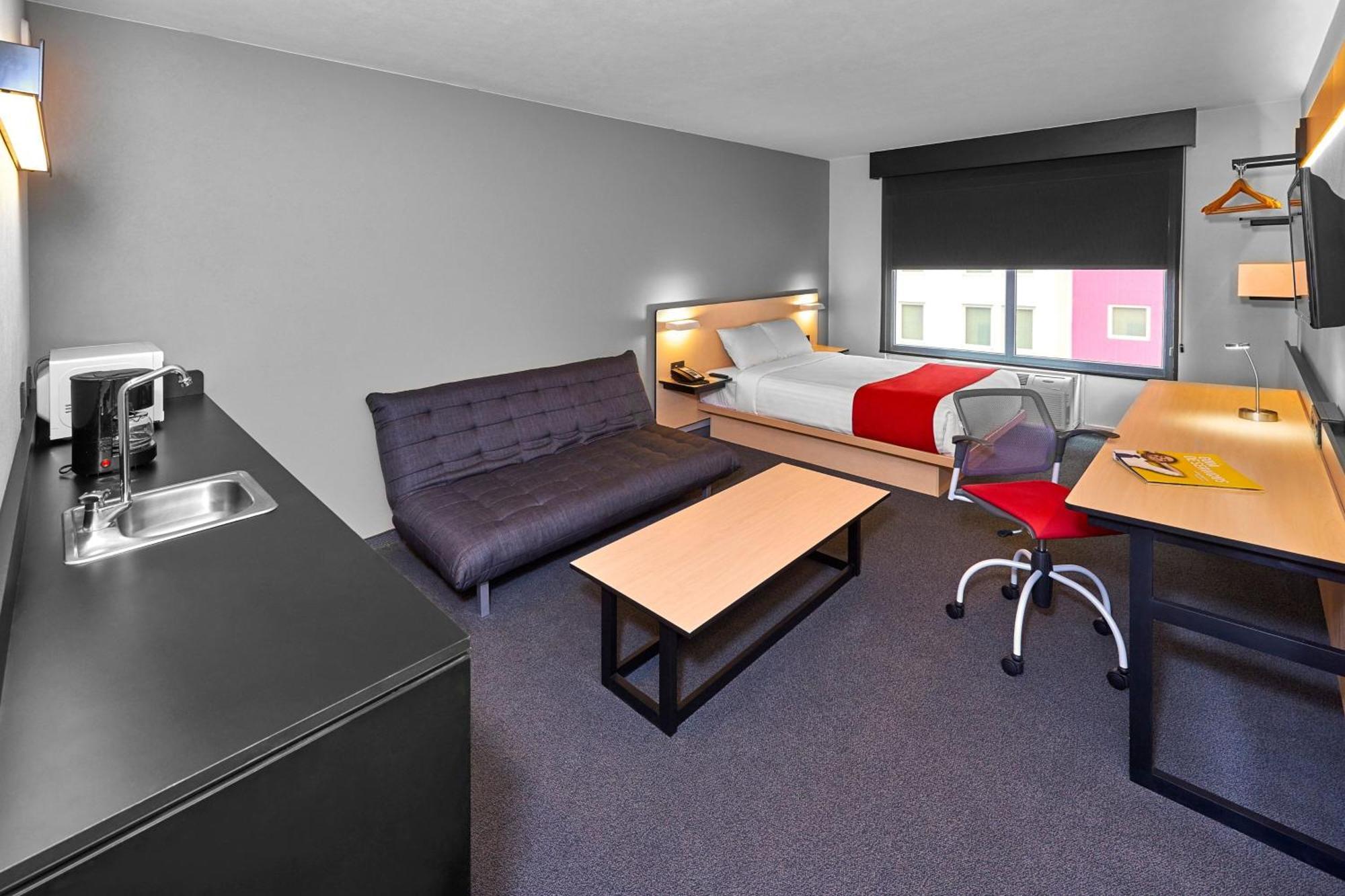 City Express By Marriott Toluca Extérieur photo