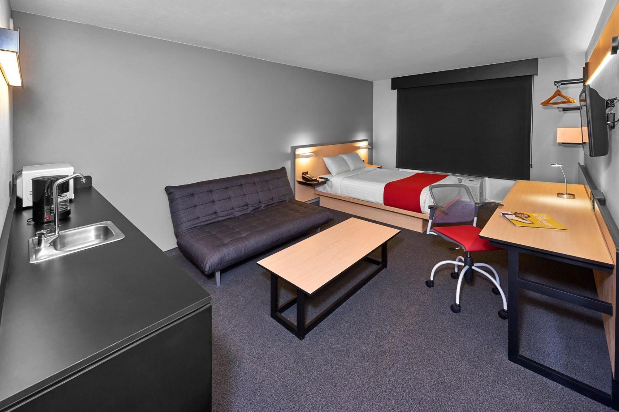 City Express By Marriott Toluca Extérieur photo